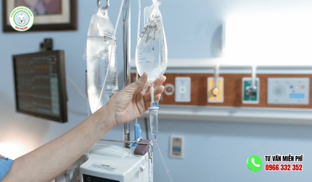 Khi Nào Nên Truyền Nước Biển? Quy Tắc Chuẩn Y Khoa 1 Truyền nước biển
