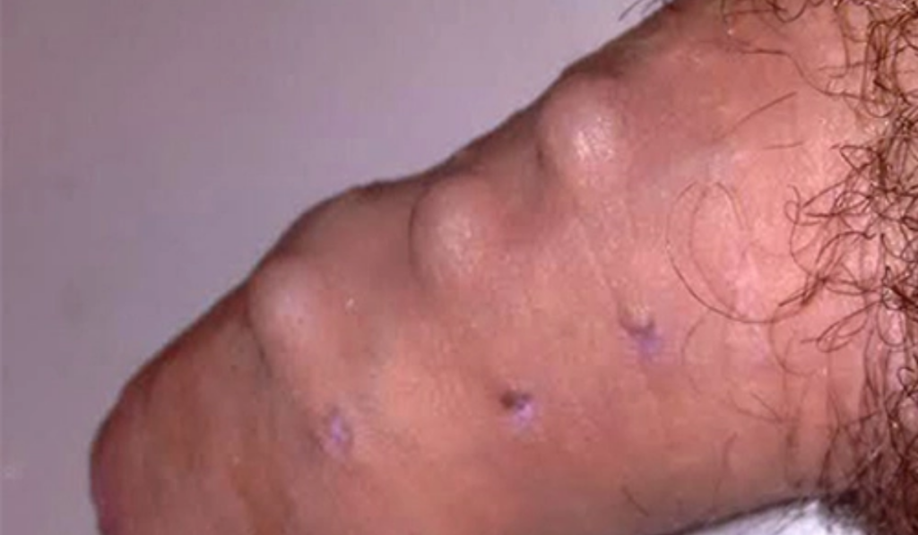 Hình ảnh gắn bi cho nam